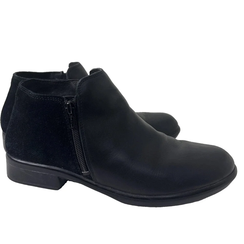NAOT Leather & Suede Helm Bootie Women 9 Black Side Zip Comfort Shoes Boho